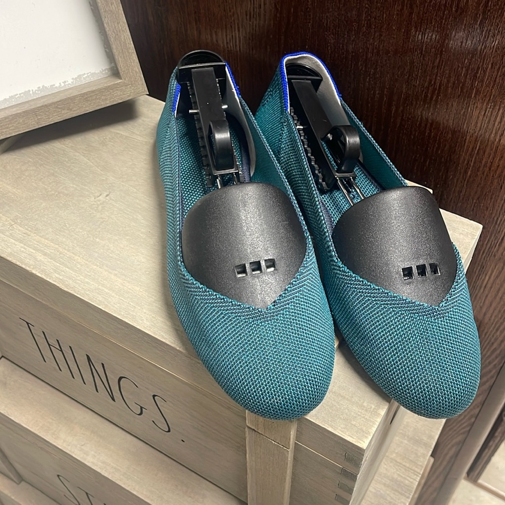Rothys flats